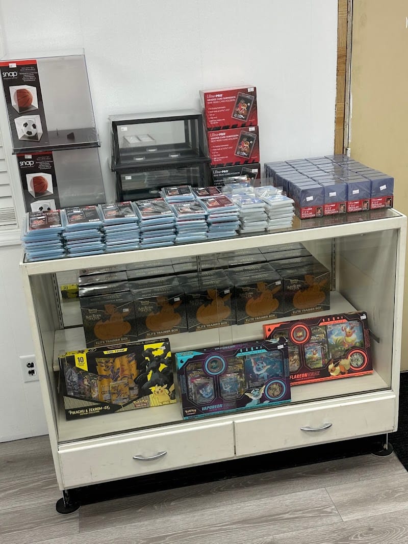 JJ's Sportscards & Collectibles - Trading Card Shop in Saginaw, MI | KeepUp JJ's Sportscards & Collectibles - Trading Card Shop in Saginaw, MI | KeepUp